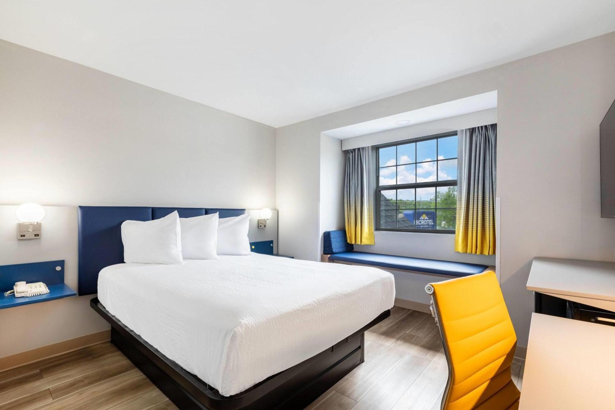 Microtel Inn & Suites By Wyndham Norcross Exterior photo