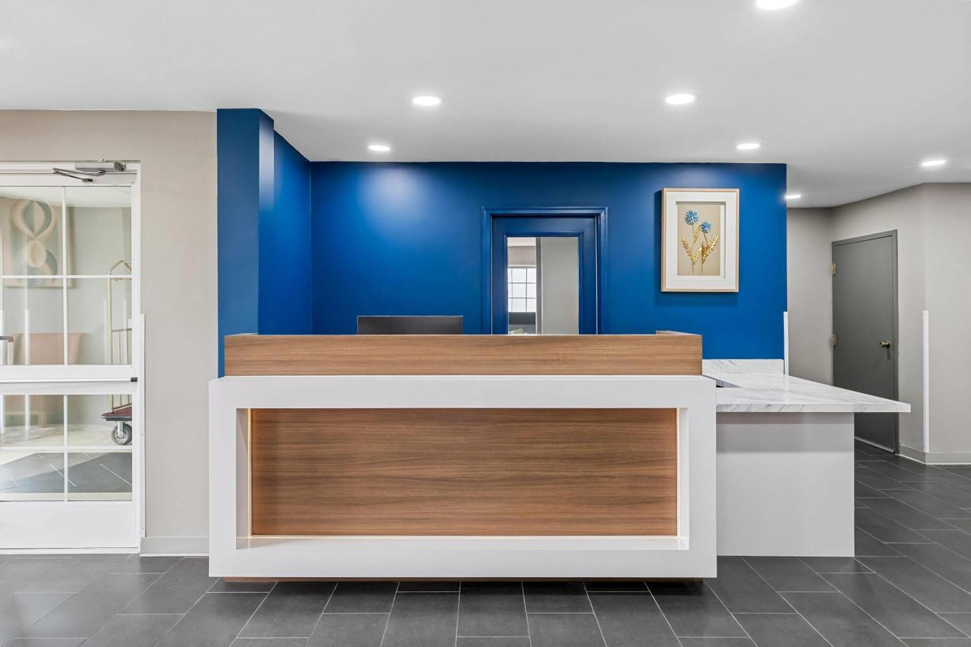 Microtel Inn & Suites By Wyndham Norcross Exterior photo